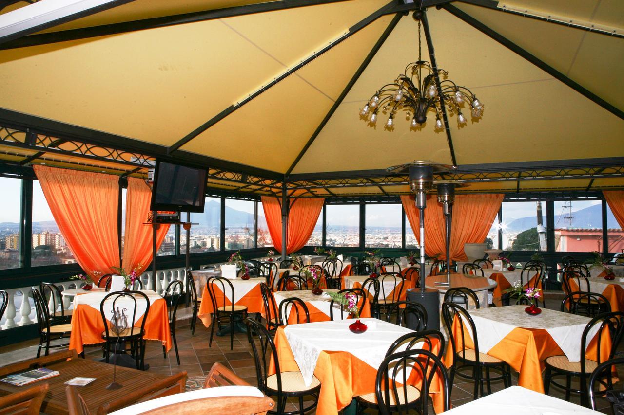 Hotel Sottovento 산테지디오델몬테알비노 외부 사진
