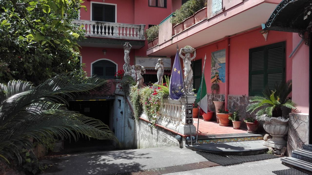 Hotel Sottovento 산테지디오델몬테알비노 외부 사진